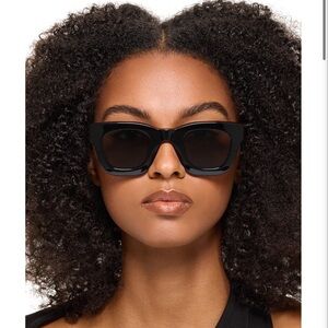 Strata Roadcase Black Square Sunglasses